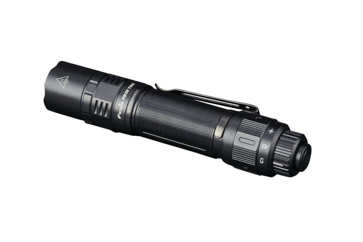 best-tactical-flashlight-fenix-pd36-tactical-flashlight